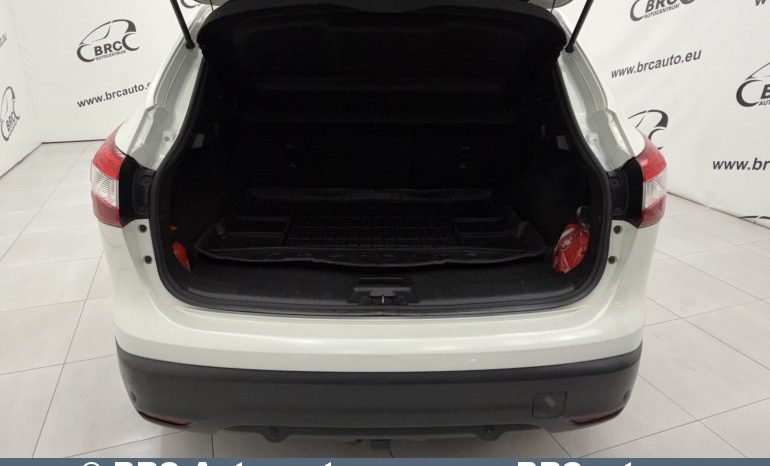 Nissan Qashqai 1.6d Automatas 2016 full