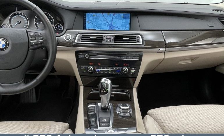 BMW 750 xDrive Long Automatas 2011 full