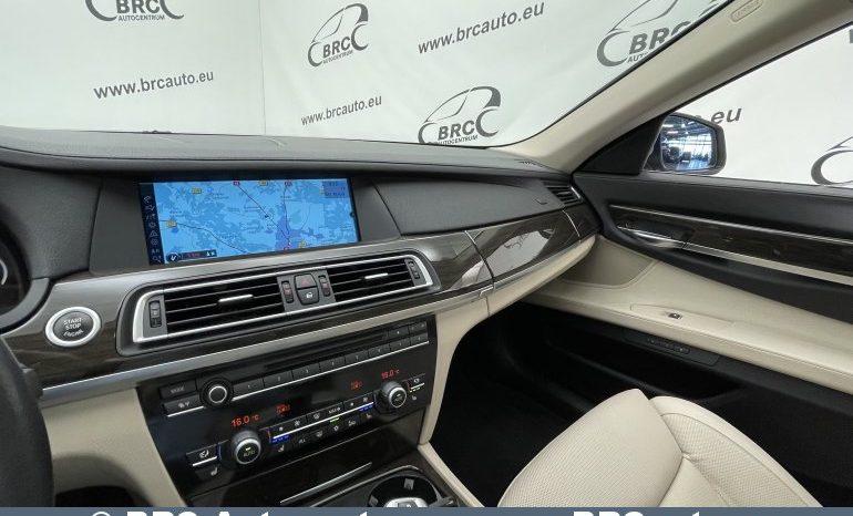 BMW 750 xDrive Long Automatas 2011 full