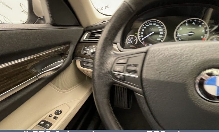 BMW 750 xDrive Long Automatas 2011 full