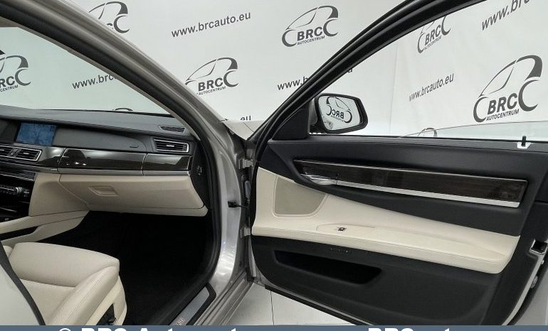 BMW 750 xDrive Long Automatas 2011 full