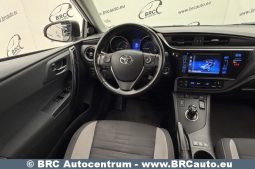 Toyota Auris 1.8 Hybrid Automatas 2016 full