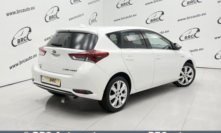 Toyota Auris 1.8 Hybrid Automatas 2016 full