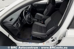 Toyota Auris 1.8 Hybrid Automatas 2016 full