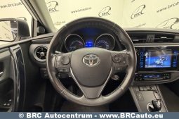 Toyota Auris 1.8 Hybrid Automatas 2016 full
