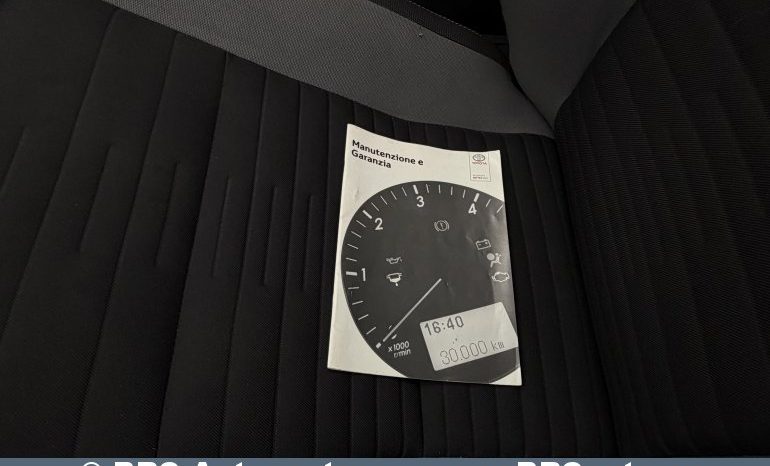 Toyota Auris 1.8 Hybrid Automatas 2016 full