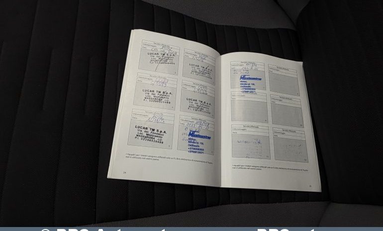 Toyota Auris 1.8 Hybrid Automatas 2016 full