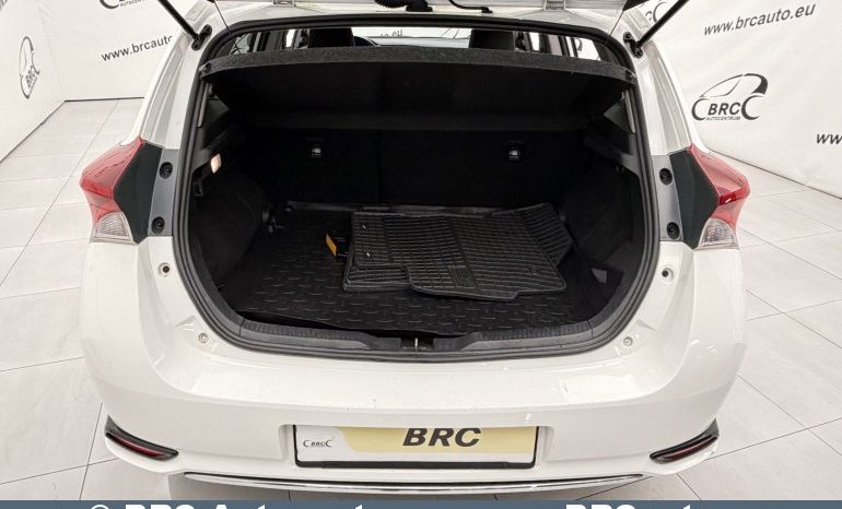 Toyota Auris 1.8 Hybrid Automatas 2016 full