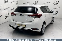 Toyota Auris 1.8 Hybrid Automatas 2016 full