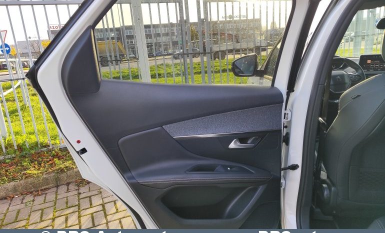 Peugeot 3008 1.2 PureTech GT-Line Automatas 2017 full