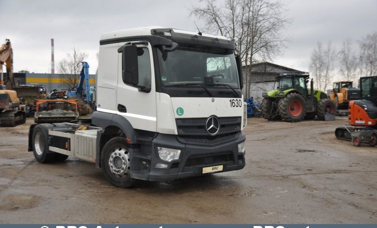 Mercedes-Benz Actros  2017 full