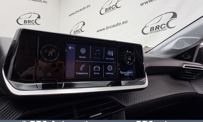 Peugeot 208 1.5 BlueHDI 2022 full
