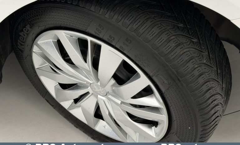 Peugeot 208 1.5 BlueHDI 2022 full