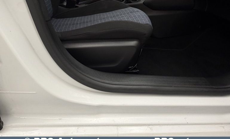 Peugeot 208 1.5 BlueHDI 2022 full