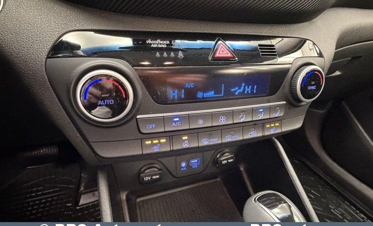 Hyundai Tucson 1.6 T-GDI Automatas 2019 full