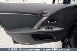 Toyota Avensis 2.2 D-4D Premium Wagon Automatas 2014 full