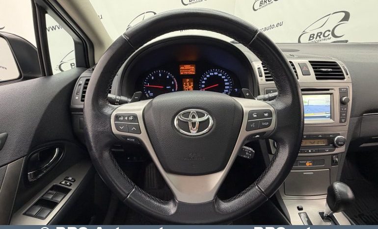 Toyota Avensis 2.2 D-4D Premium Wagon Automatas 2014 full