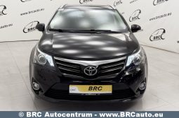 Toyota Avensis 2.2 D-4D Premium Wagon Automatas 2014 full