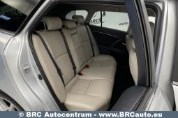 Toyota Avensis 2.2 D-CAT Wagon Automatas 2011 full