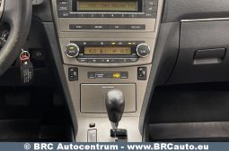 Toyota Avensis 2.2 D-CAT Wagon Automatas 2011 full