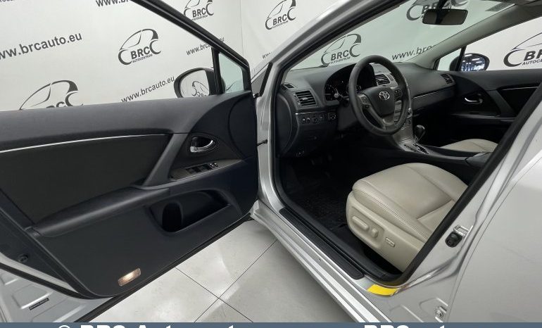 Toyota Avensis 2.2 D-CAT Wagon Automatas 2011 full