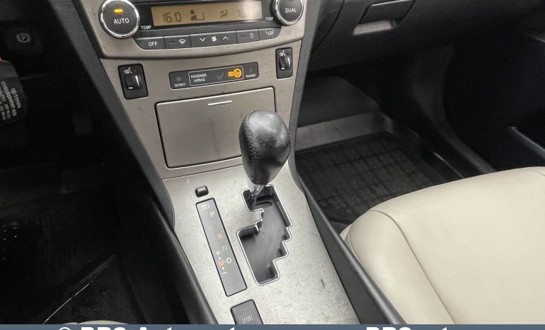 Toyota Avensis 2.2 D-CAT Wagon Automatas 2011 full