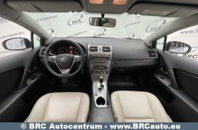 Toyota Avensis 2.2 D-CAT Wagon Automatas 2011