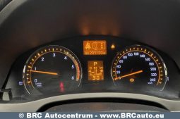 Toyota Avensis 2.2 D-CAT Wagon Automatas 2011 full