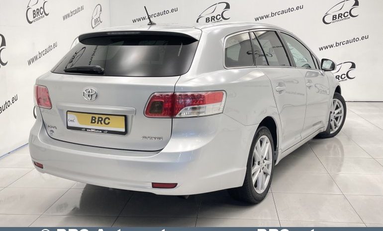 Toyota Avensis 2.2 D-CAT Wagon Automatas 2011 full