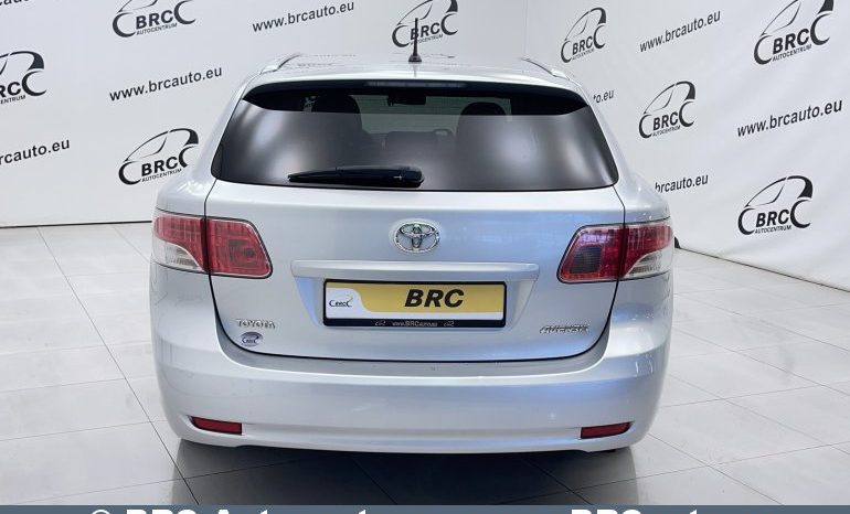 Toyota Avensis 2.2 D-CAT Wagon Automatas 2011 full
