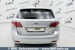 Toyota Avensis 2.2 D-CAT Wagon Automatas 2011 full