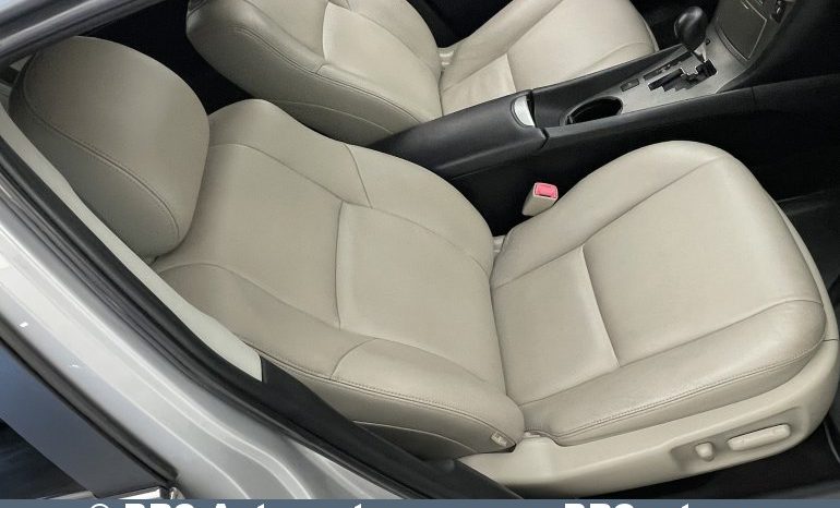 Toyota Avensis 2.2 D-CAT Wagon Automatas 2011 full