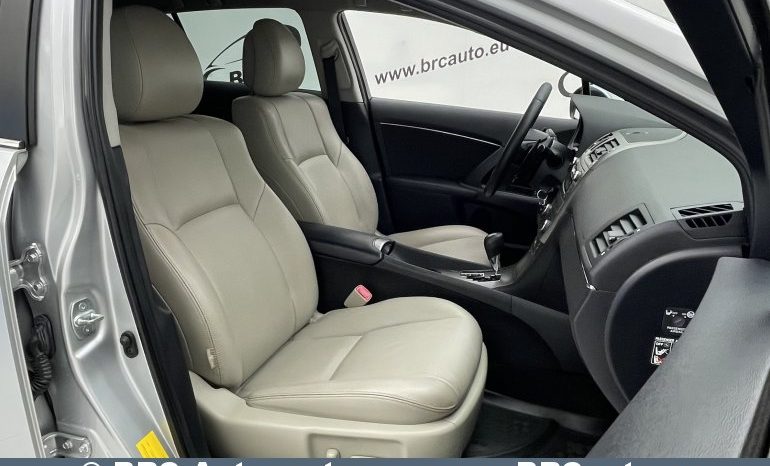 Toyota Avensis 2.2 D-CAT Wagon Automatas 2011 full