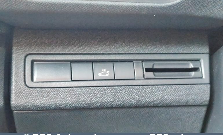 Peugeot 3008 1.2 PureTech GT-Line Automatas 2019 full