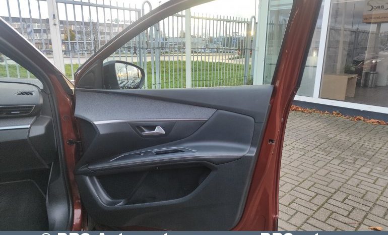 Peugeot 3008 1.2 PureTech GT-Line Automatas 2019 full
