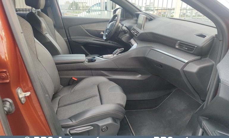 Peugeot 3008 1.2 PureTech GT-Line Automatas 2019 full