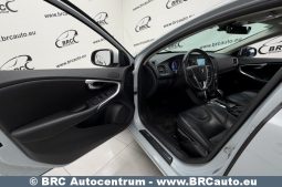 Volvo V40 2.0 T5 Automatas 2015 full