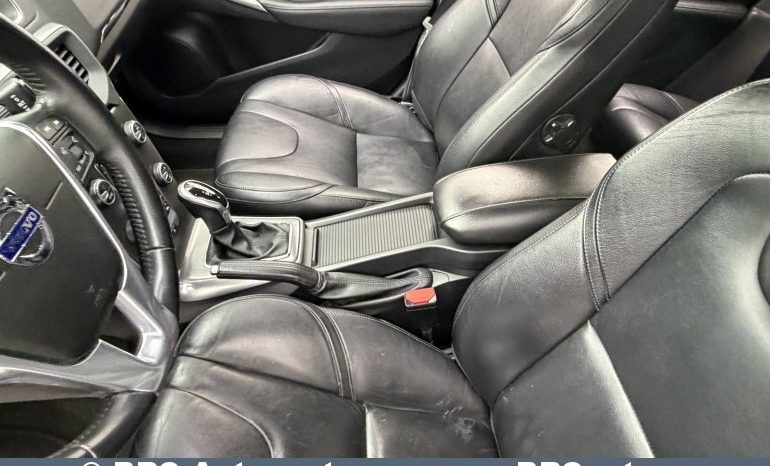 Volvo V40 2.0 T5 Automatas 2015 full