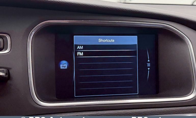 Volvo V40 2.0 T5 Automatas 2015 full