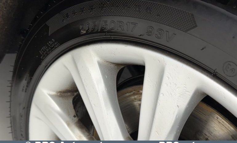 Volvo V40 2.0 T5 Automatas 2015 full