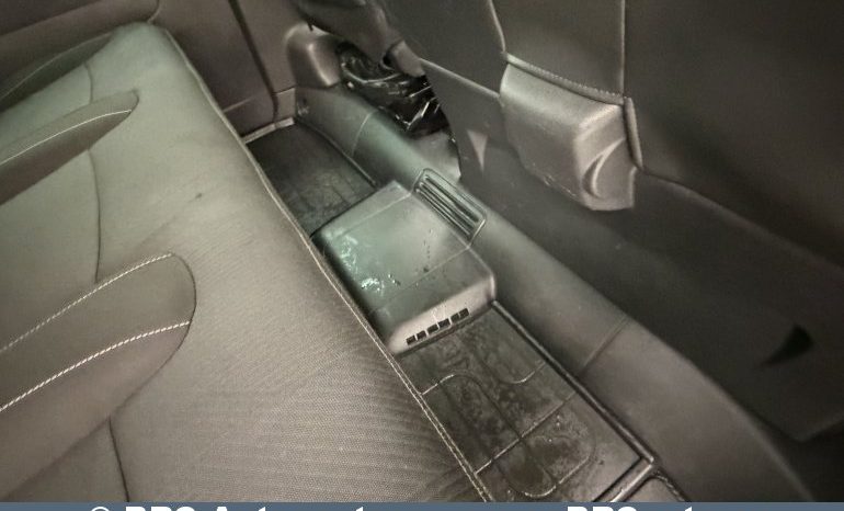 Renault Trafic 2.0 dCi 2020 full