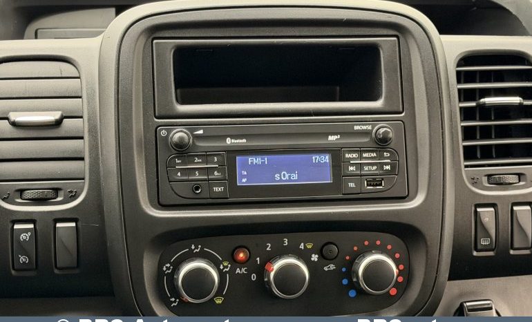 Renault Trafic 2.0 dCi 2020 full