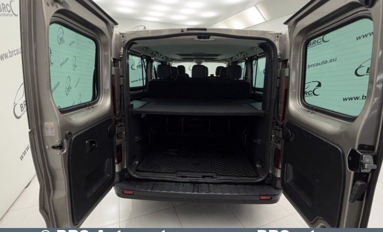 Renault Trafic 2.0 dCi 2020 full