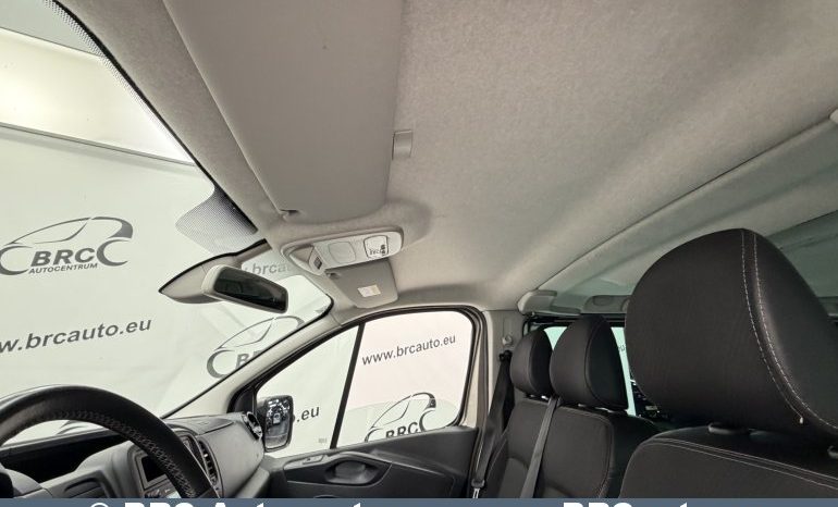 Renault Trafic 2.0 dCi 2020 full