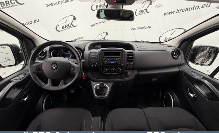 Renault Trafic 2.0 dCi 2020 full