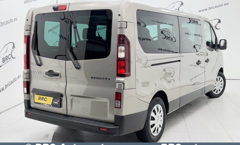 Renault Trafic 2.0 dCi 2020 full