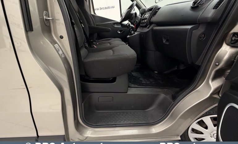 Renault Trafic 2.0 dCi 2020 full