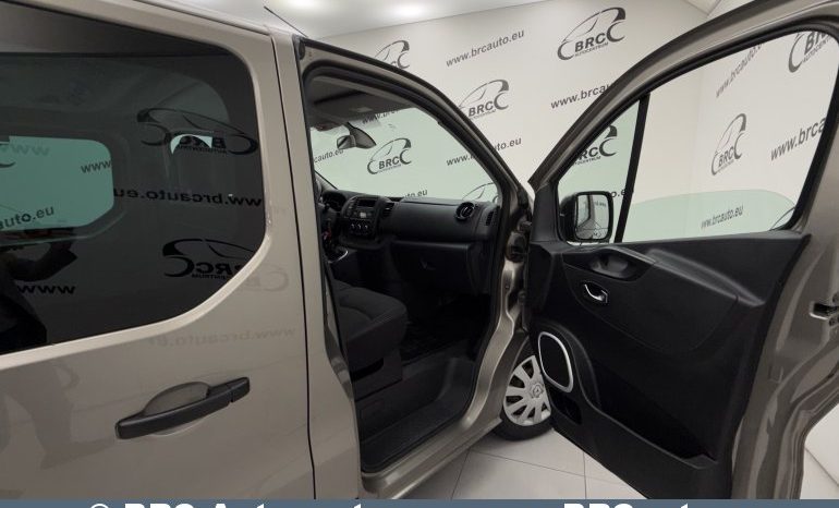 Renault Trafic 2.0 dCi 2020 full