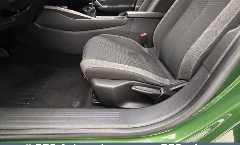 Peugeot 308 1.2 PureTech 2022 full