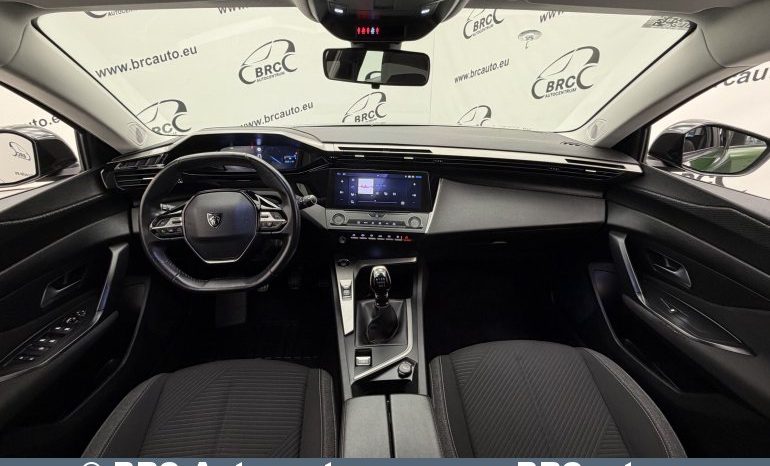 Peugeot 308 1.2 PureTech 2022 full